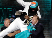 Clemson DT Christian Wilkins almost knocks over Roger Goodell at NFL Draft